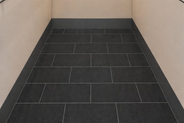 Klinker 300x300 mm svart matt MÅTTBESTÄLLS